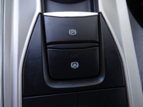 Used 2022 Ford Explorer 4WD Timberline image 39