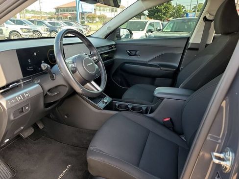 Used 2024 Hyundai Kona SEL w/ Convenience Package AWD/4WD image 13