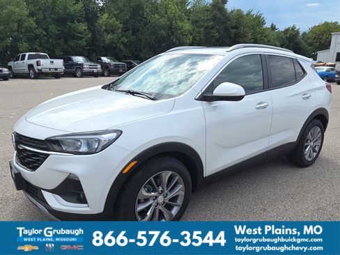 Used 2020 Buick Encore GX Select w/ Experience Buick Package FWD image 4