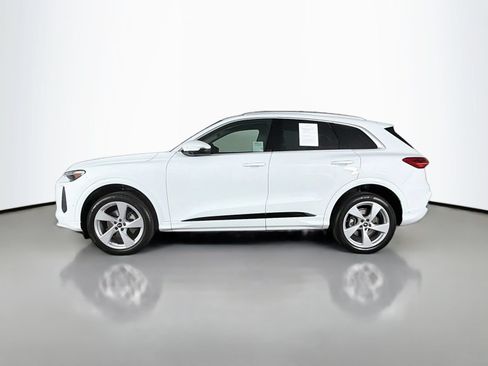 Certified 2025 Audi Q5 Premium Plus w/ Premium Plus AWD/4WD image 4