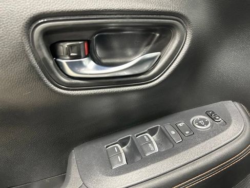 Certified 2023 Honda HR-V Sport image 23