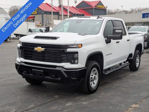 Used 2025 Chevrolet Silverado 2500 W/T w/ WT Convenience Package image 8