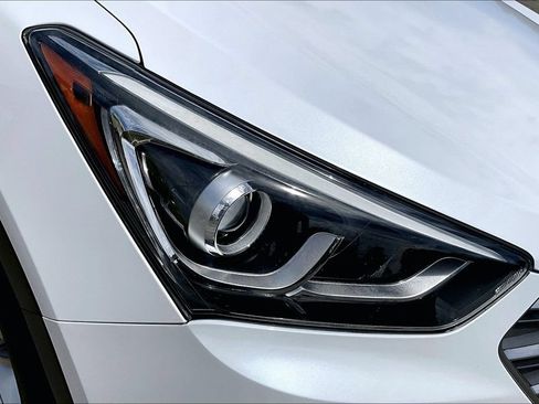 Used 2017 Hyundai Santa Fe Sport AWD/4WD image 27