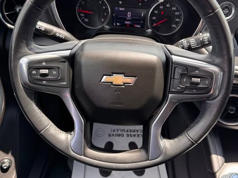 Used 2019 Chevrolet Blazer LT FWD image 26