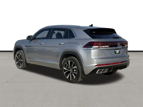 New 2026 Volkswagen Atlas Cross Sport SEL Premium R-Line image 8