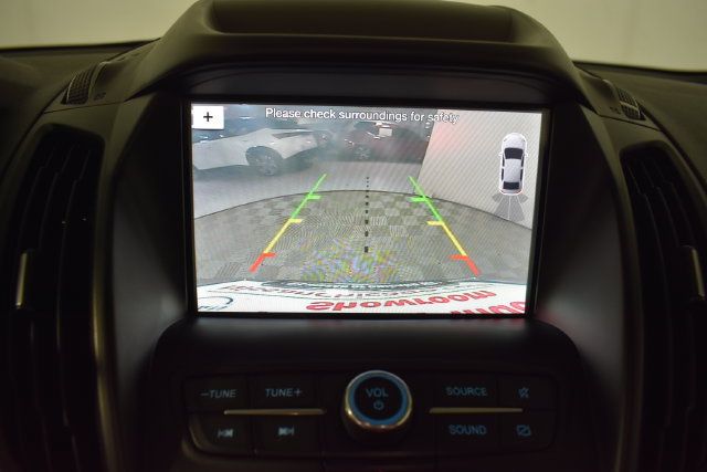 Used 2019 Ford Escape SEL AWD/4WD image 22