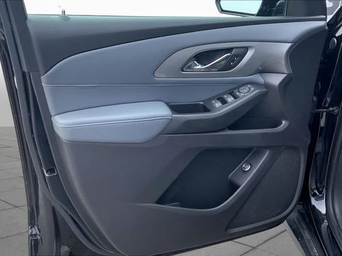 Used 2019 Chevrolet Traverse LT FWD image 22