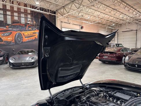 Used 2017 Chevrolet Corvette Grand Sport w/ Grand Sport Heritage Package image 16