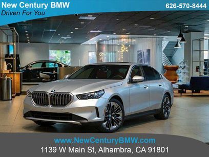 New 2026 BMW 540i xDrive w/ Premium Package