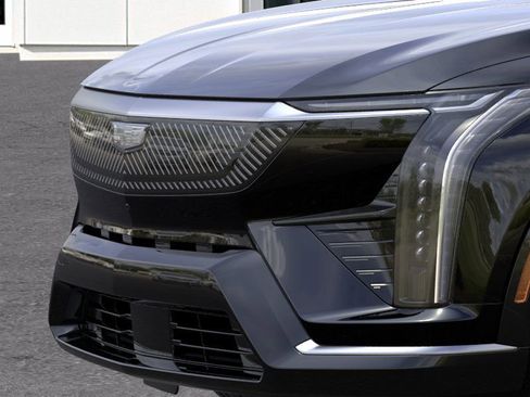 New 2026 Cadillac Optiq Luxury 1 image 37