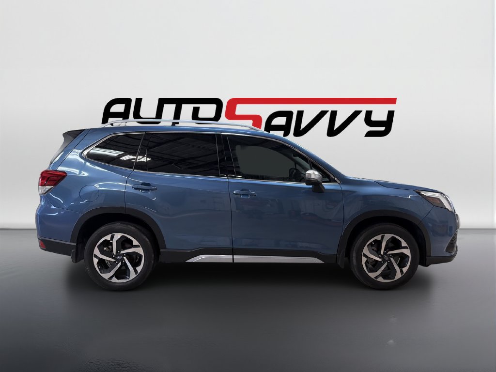 Used 2024 Subaru Forester Touring w/ Pop Package 2 AWD/4WD image 4