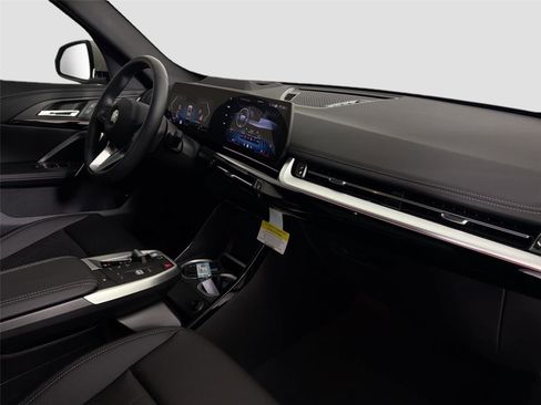 New 2026 BMW X1 xDrive28i w/ Technology Package AWD/4WD image 29