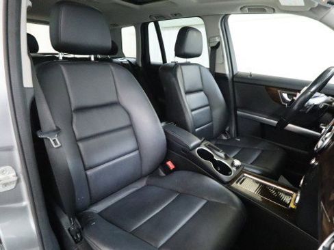 Used 2015 Mercedes-Benz GLK 350 4MATIC image 12