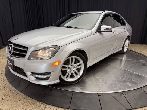Used 2014 Mercedes-Benz C 300 4MATIC Sedan image 3