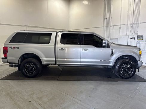 Used 2020 Ford F350 Limited image 8