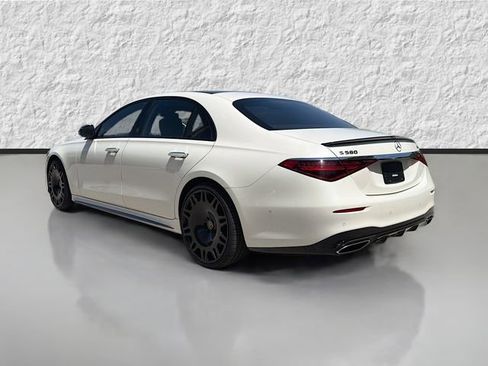 Used 2023 Mercedes-Benz S 580 4MATIC Sedan image 5