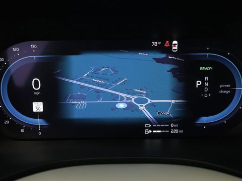 Used 2025 Volvo XC60 T8 Ultra w/ Protection Package Premier image 12