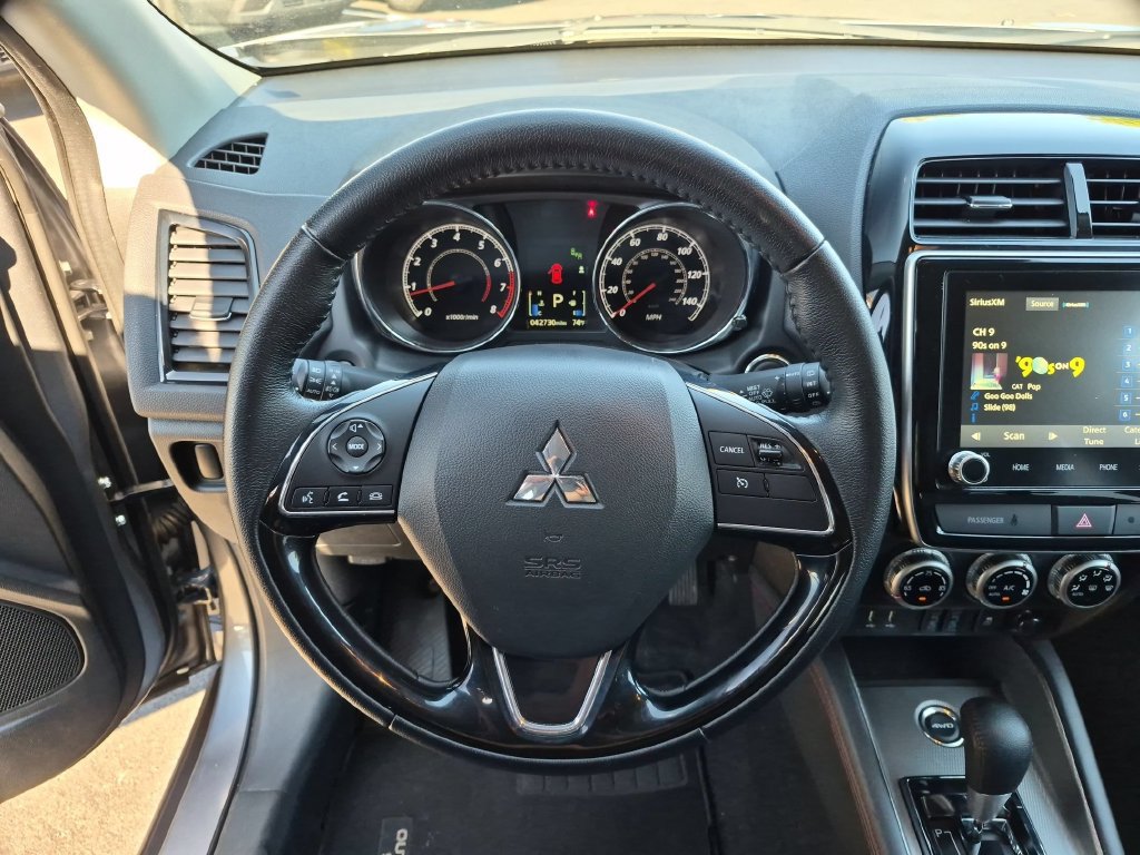 Used 2025 Mitsubishi Outlander Sport SE AWD/4WD image 22