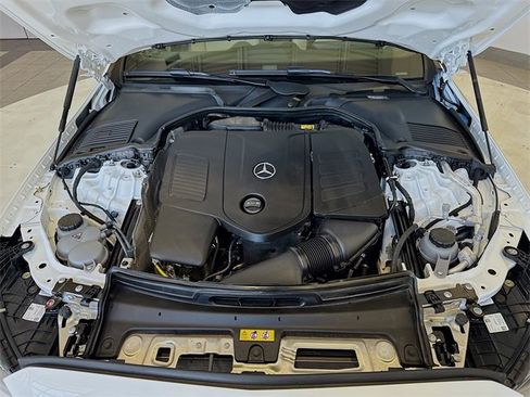 Certified 2025 Mercedes-Benz C 300 4MATIC Sedan image 32