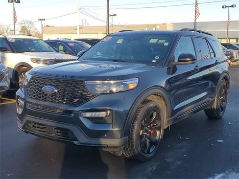 Certified 2023 Ford Explorer ST w/ Equipment Group 401A image 2