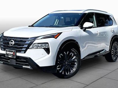 Certified 2025 Nissan Rogue Platinum w/ Platinum Premium Package
