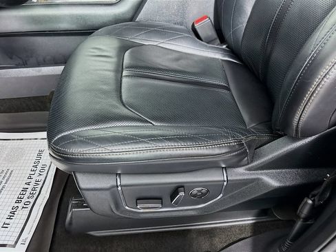 Used 2020 Ford Expedition Platinum AWD/4WD image 22