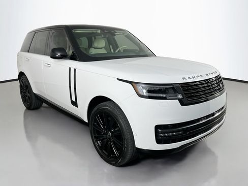 Used 2025 Land Rover Range Rover Autobiography AWD/4WD image 4
