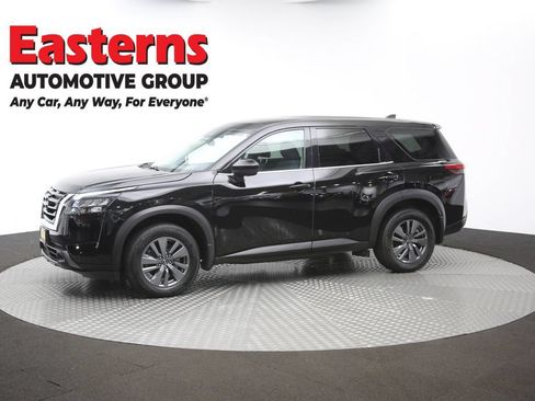 Used 2024 Nissan Pathfinder S AWD/4WD image 58