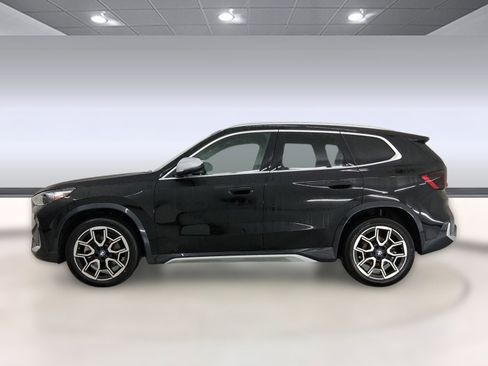 Used 2023 BMW X1 xDrive28i w/ Convenience Package AWD/4WD image 2