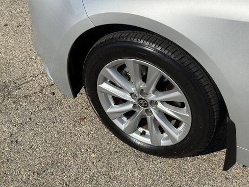 Used 2026 Toyota Corolla LE w/ LE Premium Package FWD image 10