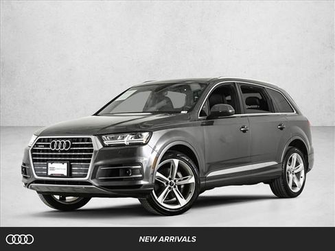Used 2019 Audi Q7 3.0T Prestige w/ Prestige Package image 1