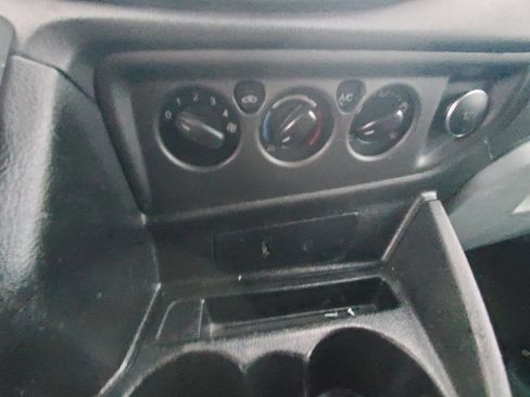 Used 2019 Ford Transit 350 XLT image 18