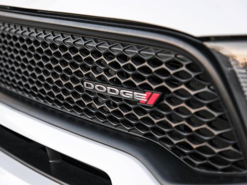 Used 2018 Dodge Durango R/T w/ Blacktop Package image 53