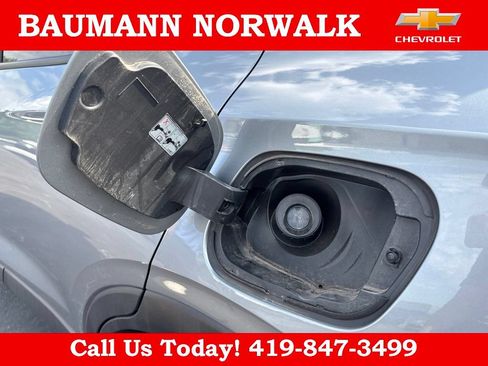 Used 2023 Buick Encore GX Preferred w/ Cold Weather Comfort Package FWD image 57