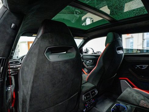 Used 2024 Lamborghini Urus Performante image 63