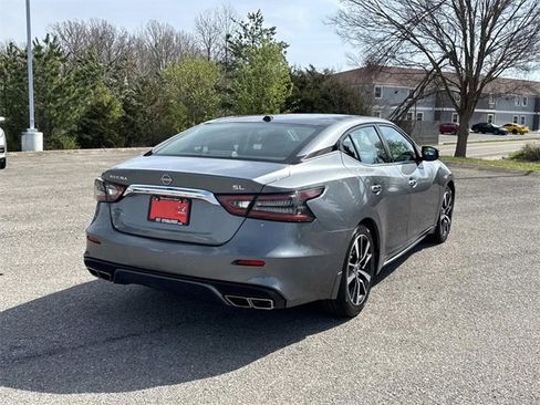 Used 2023 Nissan Maxima SL image 5