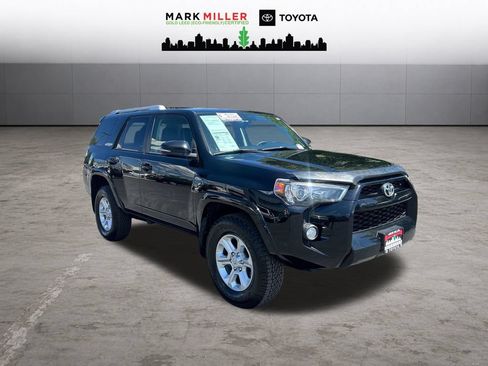 Used 2018 Toyota 4Runner SR5 Premium AWD/4WD image 8