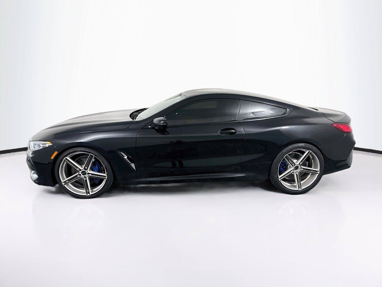 Used 2020 BMW 840i xDrive Coupe w/ M Sport Package AWD/4WD image 2