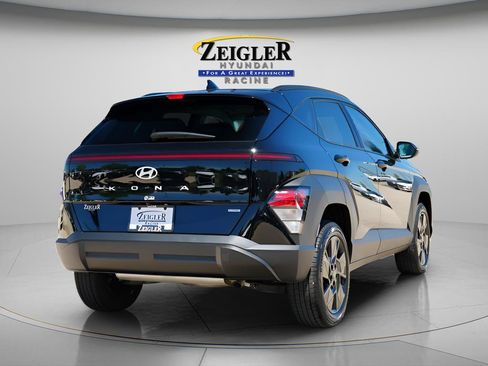 Certified 2026 Hyundai Kona SEL Sport AWD/4WD image 7