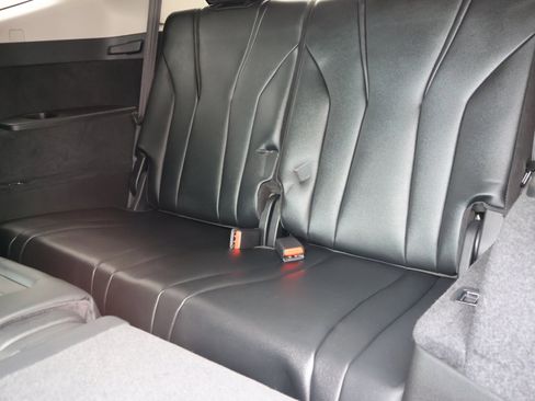 Used 2022 Acura MDX SH-AWD image 17