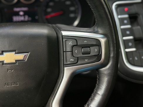 Used 2021 Chevrolet Suburban LT image 14