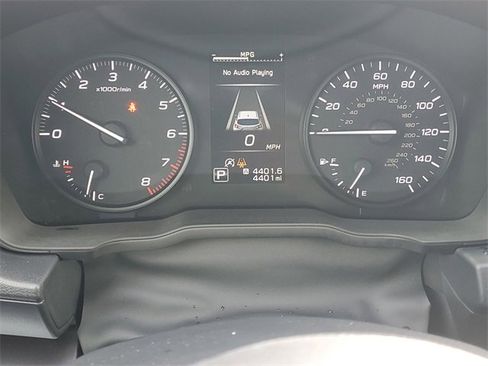 Certified 2025 Subaru Impreza 2.0i image 19