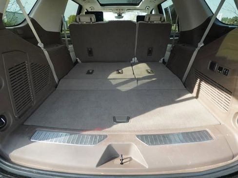 Used 2021 GMC Yukon Denali w/ Denali Ultimate Package image 33