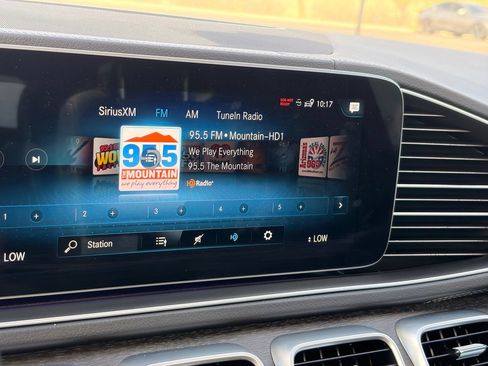 Used 2022 Mercedes-Benz GLE 53 AMG 4MATIC image 24