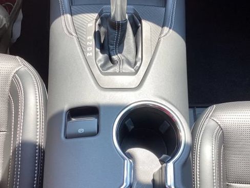 Used 2025 Ford Mustang GT Premium RWD image 10