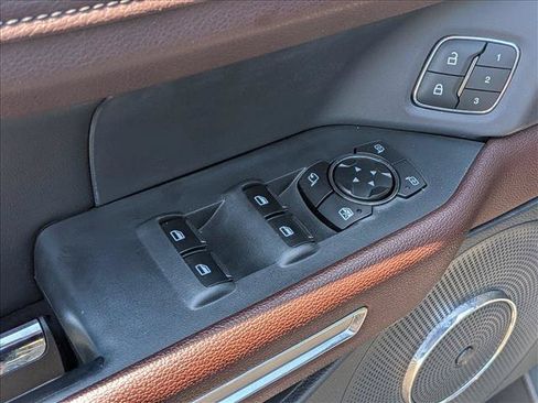 Used 2022 Ford Expedition Max Limited RWD image 12