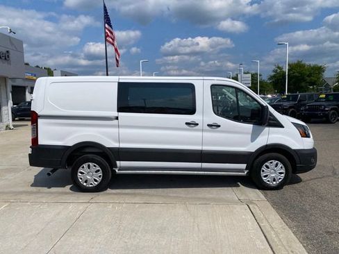 Used 2025 Ford Transit 250 Low Roof w/ Exterior Upgrade Package RWD image 2