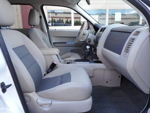 Used 2008 Ford Escape 4WD Hybrid image 26