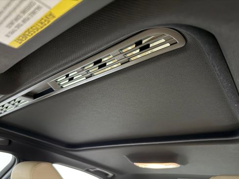 Used 2018 BMW 330i 330i w/ Convenience Package image 14