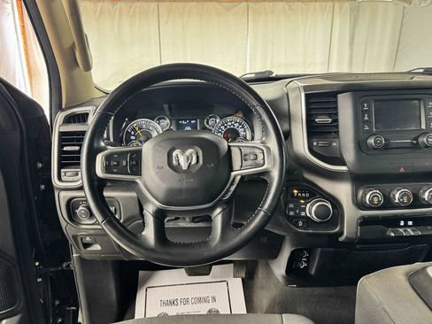 Used 2020 RAM 1500 Big Horn AWD/4WD image 11